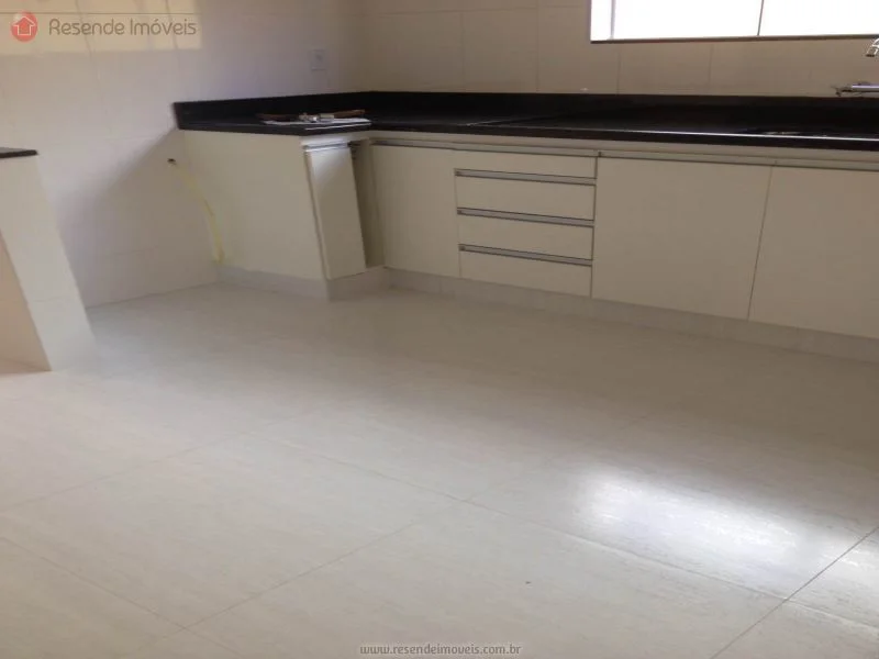 Foto 2 de 26 - Casa para aluguel em Morada da Colina